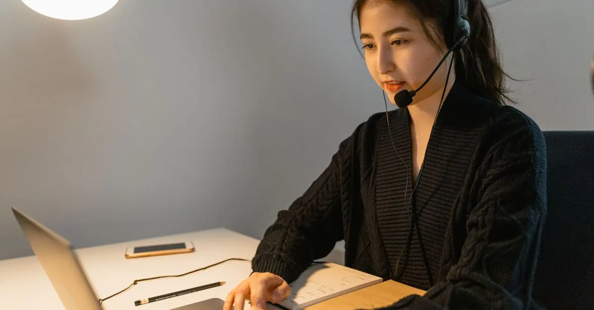 Les Centres d'Appels Disponibles 24h : Comment Choisir le Bon ?